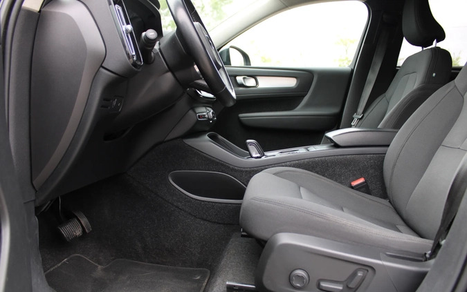 Volvo XC 40 cena 131999 przebieg: 98300, rok produkcji 2021 z Wieliczka małe 137